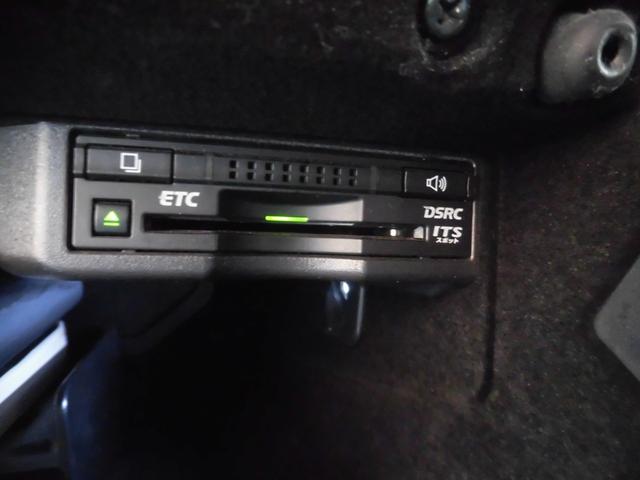 ＩＳ ＩＳ３００ｈ　バージョンＬ　ワンオーナー　純正ナビ　フルセグ　Ｂｌｕｅｔｏｏｔｈ　バックカメラ　パワーシート　シートヒーター　シートエアコン　ＬＥＤヘッドライト　カードキー　レザーシート　ＥＴＣ　前後ドライブレコーダー（65枚目）