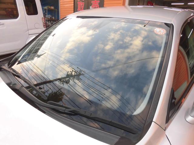 ＩＳ ＩＳ３００ｈ　バージョンＬ　ワンオーナー　純正ナビ　フルセグ　Ｂｌｕｅｔｏｏｔｈ　バックカメラ　パワーシート　シートヒーター　シートエアコン　ＬＥＤヘッドライト　カードキー　レザーシート　ＥＴＣ　前後ドライブレコーダー（71枚目）