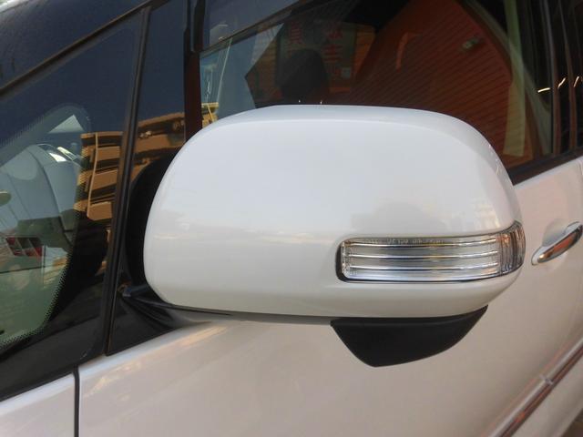 エスティマ アエラス　プレミアムエディション　純正ナビ　フルセグ　Ｂｌｕｅｔｏｏｔｈ　バックカメラ　ハーフレザーシート　後席モニター　両側パワースライドドア　パワーシート　クルーズコントロール　前後ドライブレコーダー　ＨＩＤヘッドライト　ＥＴＣ（22枚目）