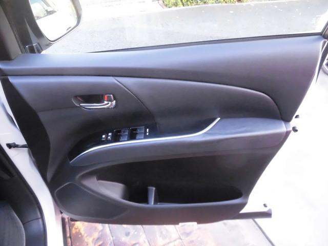 エスティマ アエラス　プレミアムエディション　純正ナビ　フルセグ　Ｂｌｕｅｔｏｏｔｈ　バックカメラ　ハーフレザーシート　後席モニター　両側パワースライドドア　パワーシート　クルーズコントロール　前後ドライブレコーダー　ＨＩＤヘッドライト　ＥＴＣ（25枚目）