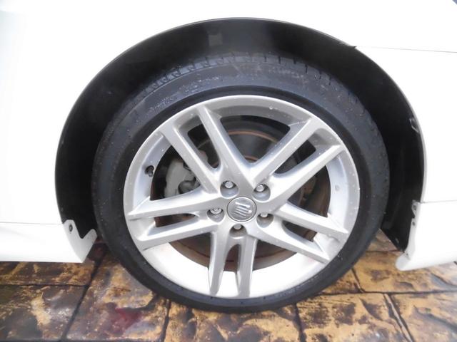 クラウン ２．５アスリート　プレミアムエディション　純正ナビ　フルセグ　Ｂｌｕｅｔｏｏｔｈ　バックカメラ　ＴＯＭ，Ｓフロントスポイラー　リアスポイラー　黒革シート　シートエアコン　シートヒーター　シートメモリー　ＨＩＤヘッド　カワシート　パワーシート（25枚目）