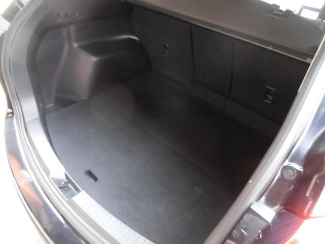 ＣＸ－５ ＸＤ　純正ナビ　フルセグ　Ｂｌｕｅｔｏｏｔｈ　バックカメラ　純正ＥＴＣ　１９インチＡＷ　クルーズコントロール　電動パーキングブレーキ　ＬＥＤヘッドライト　フォグ　プッシュスタート　純正フロアマット（32枚目）