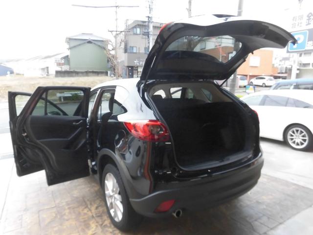 ＣＸ－５ ＸＤ　純正ナビ　フルセグ　Ｂｌｕｅｔｏｏｔｈ　バックカメラ　純正ＥＴＣ　１９インチＡＷ　クルーズコントロール　電動パーキングブレーキ　ＬＥＤヘッドライト　フォグ　プッシュスタート　純正フロアマット（50枚目）