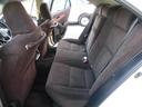 後部座席も綺麗です。広さも十分にあるので窮屈な印象は無いはずです。状態も良く、非常に綺麗です。