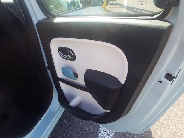 トゥインゴ インテンス キャンバストップ(38枚目)