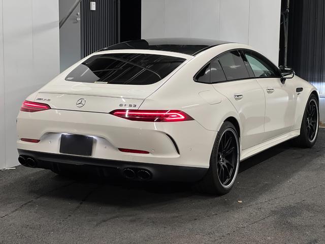 メルセデスＡＭＧ ＧＴ ４ドアクーペ