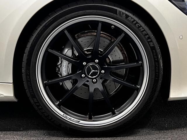 メルセデスＡＭＧ ＧＴ ４ドアクーペ