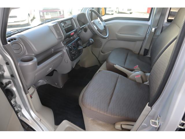 ＮＶ１００クリッパーバン ＤＸ　地元ユーザー買取車両／キーレスキー／ディーラー記録簿付き（46枚目）