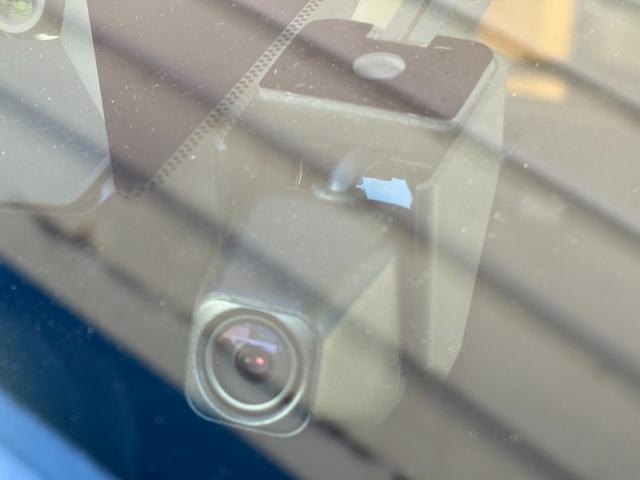 クロストレック リミテッド 禁煙1オーナ―/ナビ/TV/前後ドライブレコーダー/ハンドルヒーター/シートヒーター/パワーシート/地元ユーザー買取り車(10枚目)