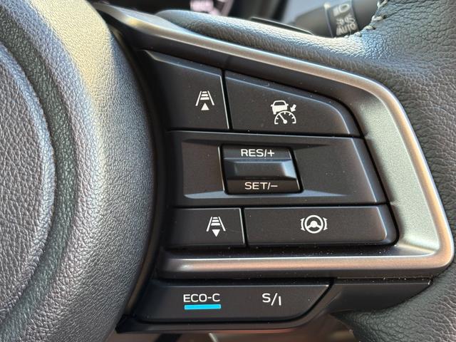 クロストレック リミテッド 禁煙1オーナ―/ナビ/TV/前後ドライブレコーダー/ハンドルヒーター/シートヒーター/パワーシート/地元ユーザー買取り車(18枚目)