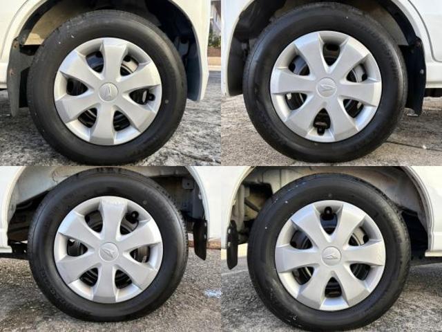 ハイゼットカーゴ スローパー 後席無 補助席付(10枚目)