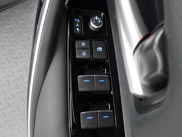 カローラツーリング ハイブリッド　ダブルバイビー　モデリスタエアロ・４ＷＤ・トヨタセーフティＳ・障害物センサー・ＢＳＭ・ステアリングヒーター・前席シートヒーター・スマートキー・純正ＡＷ・９インチＤＡ・バックカメラ・フルセグＴＶ・ＥＴＣ２．０（27枚目）