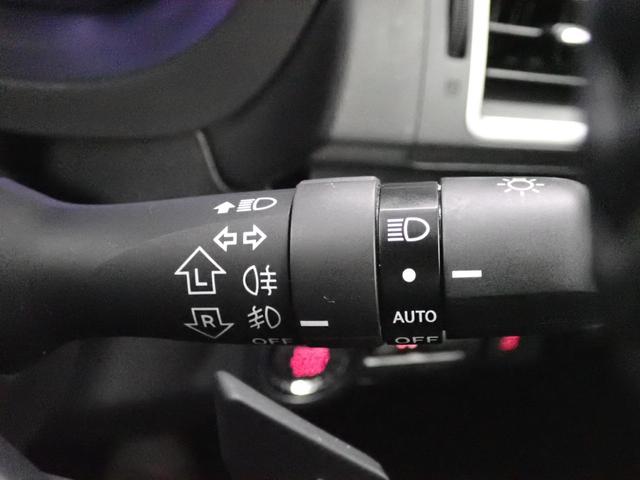 レヴォーグ １．６ＧＴアイサイト　アイサイト　パワーシート　ＬＥＤライト　ＢＳＭ　ＥＴＣ　社外ナビ　バックカメラ　ＣＤ　Ｂｌｕｅｔｏｏｔｈ　　レーダークルーズコントロール　障害物センサー　スマートキー　純正ＡＷ（24枚目）