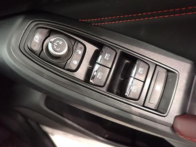 レヴォーグ ＳＴＩスポーツ　ＥＸ　純正１１．６インチＤＡ　アイサイト　　ＢＳＭ　ＬＥＤ　障害物センサー　全席シートヒーター　運転席パワーシート　スマートキー　社外ＡＷ　バックカメラ　フルセグＴＶ　Ｂｌｕｅｔｏｏｔｈ　ＥＴＣ（24枚目）