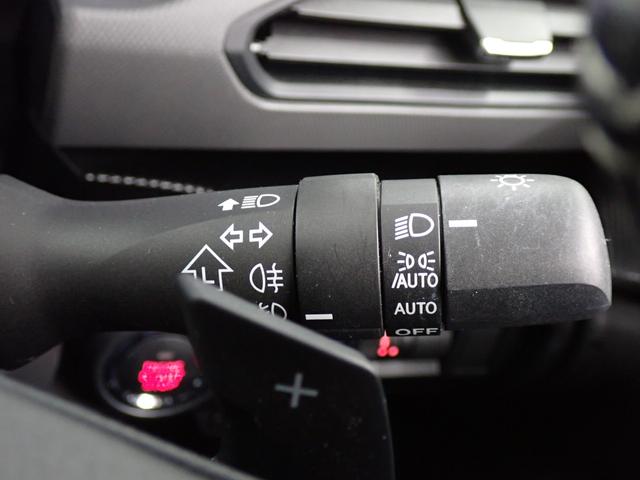 クロストレック リミテッド アイサイト ルーフレール  BSM   フルセグ 前席パワーシート 前席シートヒーター 障害物センサー LEDライト スマートキー 純正AW  純正11.6インチDA バックカメラ  ETC(28枚目)