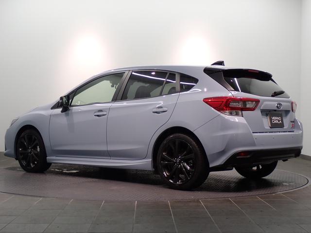 インプレッサスポーツ ＳＴＩスポーツ　純正ダイヤトーンＳＤナビ　アイサイト　ＢＳＭ　　サイドビューモニター　フロントビューモニター　前席シートヒーター　前席パワーシート　　ＬＥＤライト　スマートキー　　純正ＡＷ　ＤＶＤ再生（11枚目）