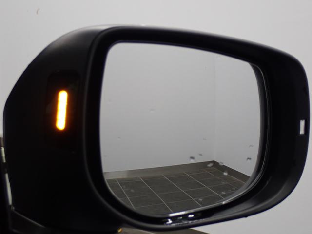 インプレッサスポーツ ＳＴＩスポーツ　純正ダイヤトーンＳＤナビ　アイサイト　ＢＳＭ　　サイドビューモニター　フロントビューモニター　前席シートヒーター　前席パワーシート　　ＬＥＤライト　スマートキー　　純正ＡＷ　ＤＶＤ再生（12枚目）