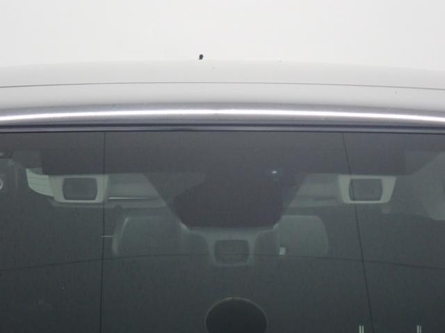 XV 2.0i-L アイサイト 純正ナビ アイサイト サンルーフ BSM 障害物センサー ディスチャージ 前席パワーシート スマートキー 純正AW バックカメラ CD・DVD再生 Bluetooth ETC(13枚目)