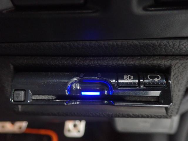 XV 2.0i-L アイサイト 純正ナビ アイサイト サンルーフ BSM 障害物センサー ディスチャージ 前席パワーシート スマートキー 純正AW バックカメラ CD・DVD再生 Bluetooth ETC(18枚目)