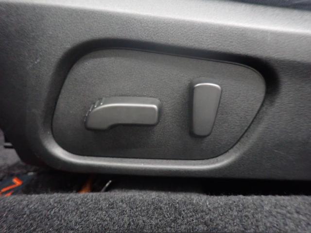 XV 2.0i-L アイサイト 純正ナビ アイサイト サンルーフ BSM 障害物センサー ディスチャージ 前席パワーシート スマートキー 純正AW バックカメラ CD・DVD再生 Bluetooth ETC(33枚目)