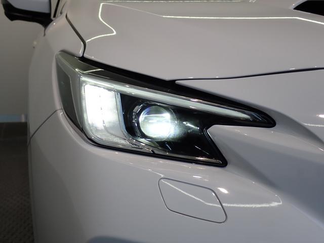 レヴォーグ スマートエディションＥＸ　純正１１．６インチナビ　アイサイト　ＢＳＭ　障害物センサー　　前席パワーシート　前席シートヒーター　ＬＥＤライト　スマートキー　純正ＡＷ　全方位カメラ　フルセグ　Ｂｌｕｅｔｏｏｔｈ　ＥＴＣ（13枚目）