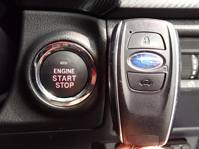 当店はＶＴホールディングス（東証プライム上場）グループの中古車販売店として、弊社保有のレンタカーアップ車両だけではなく、【車両状態を厳選した】オークション仕入れ車両も販売をしております。