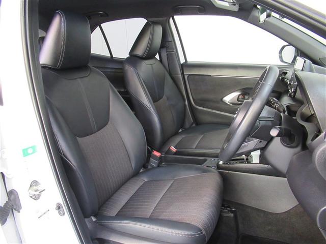 ヤリスクロス ハイブリッドＺ　メモリーナビ　ミュージックプレイヤー接続可　バックカメラ　衝突被害軽減システム　ＥＴＣ　ドラレコ　ＬＥＤヘッドランプ　ワンオーナー（5枚目）