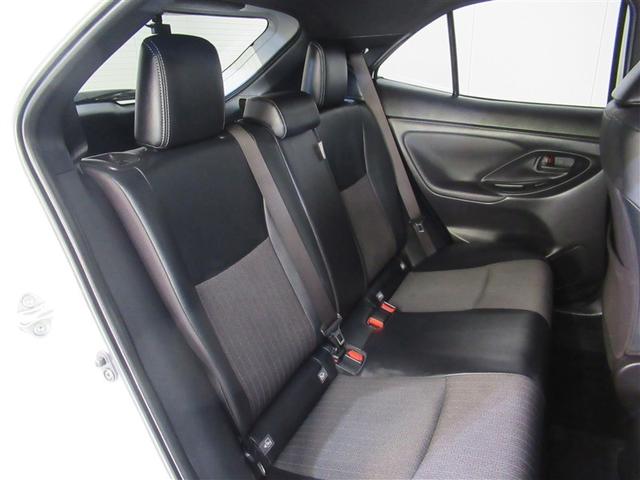 ヤリスクロス ハイブリッドＺ　メモリーナビ　ミュージックプレイヤー接続可　バックカメラ　衝突被害軽減システム　ＥＴＣ　ドラレコ　ＬＥＤヘッドランプ　ワンオーナー（6枚目）