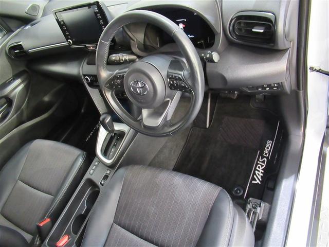 ヤリスクロス ハイブリッドＺ　メモリーナビ　ミュージックプレイヤー接続可　バックカメラ　衝突被害軽減システム　ＥＴＣ　ドラレコ　ＬＥＤヘッドランプ　ワンオーナー（28枚目）