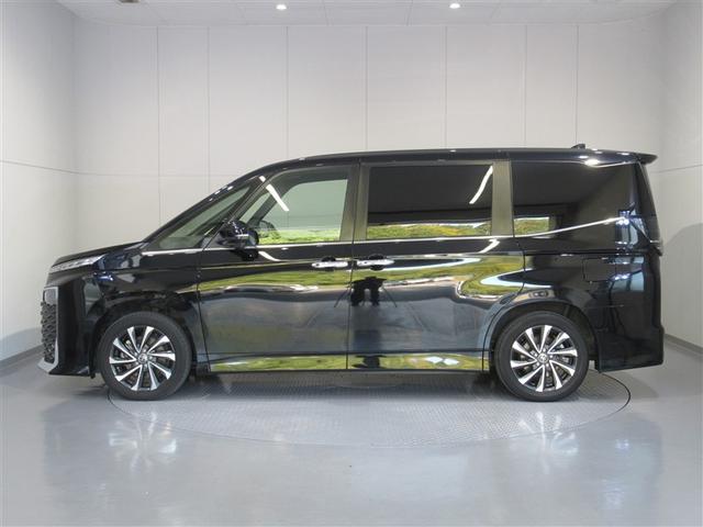 ヴォクシー ハイブリッドＳ－Ｚ　フルセグ　メモリーナビ　ＤＶＤ再生　ミュージックプレイヤー接続可　バックカメラ　衝突被害軽減システム　ＥＴＣ　ドラレコ　両側電動スライド　ＬＥＤヘッドランプ　乗車定員７人　３列シート　ワンオーナー（2枚目）