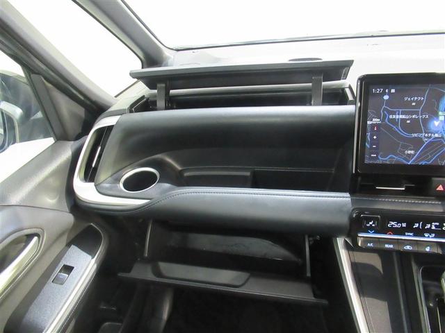 ヴォクシー ハイブリッドＳ－Ｚ　フルセグ　メモリーナビ　ＤＶＤ再生　ミュージックプレイヤー接続可　バックカメラ　衝突被害軽減システム　ＥＴＣ　ドラレコ　両側電動スライド　ＬＥＤヘッドランプ　乗車定員７人　３列シート　ワンオーナー（25枚目）