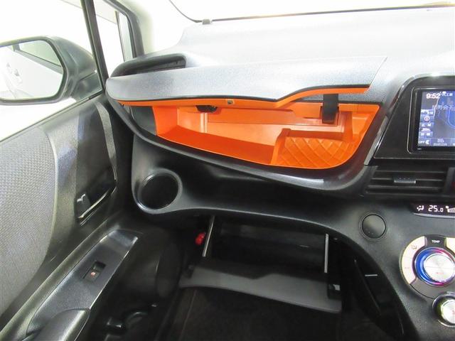 シエンタ ハイブリッドX フルセグ メモリーナビ DVD再生 ミュージックプレイヤー接続可 バックカメラ ETC ドラレコ ウオークスルー 乗車定員7人 ワンオーナー(23枚目)