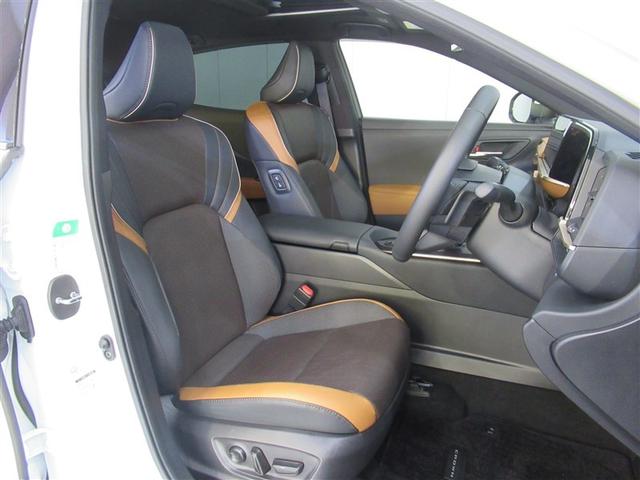 クラウンクロスオーバー ＲＳアドバンスド　サンルーフ　４ＷＤ　フルセグ　メモリーナビ　ミュージックプレイヤー接続可　バックカメラ　衝突被害軽減システム　ＥＴＣ　ドラレコ　ＬＥＤヘッドランプ　ワンオーナー（5枚目）