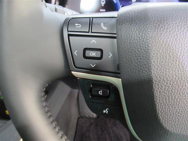 クラウンクロスオーバー ＲＳアドバンスド　サンルーフ　４ＷＤ　フルセグ　メモリーナビ　ミュージックプレイヤー接続可　バックカメラ　衝突被害軽減システム　ＥＴＣ　ドラレコ　ＬＥＤヘッドランプ　ワンオーナー（13枚目）