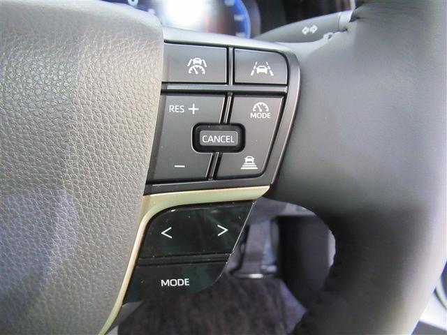 クラウンクロスオーバー ＲＳアドバンスド　サンルーフ　４ＷＤ　フルセグ　メモリーナビ　ミュージックプレイヤー接続可　バックカメラ　衝突被害軽減システム　ＥＴＣ　ドラレコ　ＬＥＤヘッドランプ　ワンオーナー（14枚目）