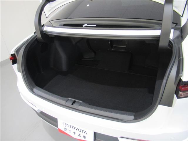 クラウンクロスオーバー ＲＳアドバンスド　サンルーフ　４ＷＤ　フルセグ　メモリーナビ　ミュージックプレイヤー接続可　バックカメラ　衝突被害軽減システム　ＥＴＣ　ドラレコ　ＬＥＤヘッドランプ　ワンオーナー（32枚目）