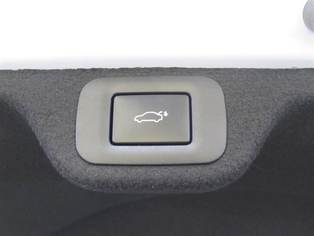 クラウンクロスオーバー ＲＳアドバンスド　サンルーフ　４ＷＤ　フルセグ　メモリーナビ　ミュージックプレイヤー接続可　バックカメラ　衝突被害軽減システム　ＥＴＣ　ドラレコ　ＬＥＤヘッドランプ　ワンオーナー（33枚目）