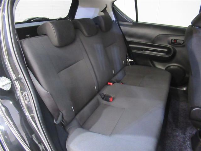 アクア Ｓスタイルブラック　フルセグ　メモリーナビ　ＤＶＤ再生　ミュージックプレイヤー接続可　バックカメラ　衝突被害軽減システム　ＥＴＣ　ワンオーナー（6枚目）