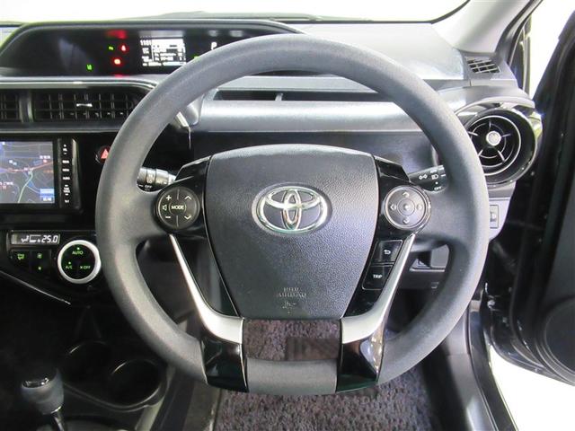 アクア Ｓスタイルブラック　フルセグ　メモリーナビ　ＤＶＤ再生　ミュージックプレイヤー接続可　バックカメラ　衝突被害軽減システム　ＥＴＣ　ワンオーナー（10枚目）