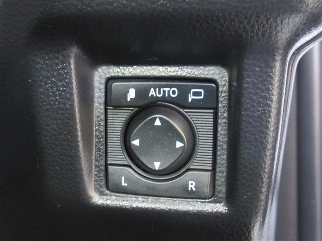 クラウンハイブリッド ＲＳアドバンス　サンルーフ　フルセグ　メモリーナビ　ＤＶＤ再生　ミュージックプレイヤー接続可　バックカメラ　衝突被害軽減システム　ＥＴＣ　ドラレコ　ＬＥＤヘッドランプ　ワンオーナー（18枚目）