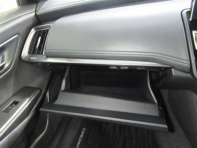 クラウンハイブリッド ＲＳアドバンス　サンルーフ　フルセグ　メモリーナビ　ＤＶＤ再生　ミュージックプレイヤー接続可　バックカメラ　衝突被害軽減システム　ＥＴＣ　ドラレコ　ＬＥＤヘッドランプ　ワンオーナー（26枚目）