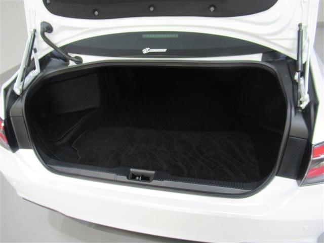 クラウンハイブリッド ＲＳアドバンス　サンルーフ　フルセグ　メモリーナビ　ＤＶＤ再生　ミュージックプレイヤー接続可　バックカメラ　衝突被害軽減システム　ＥＴＣ　ドラレコ　ＬＥＤヘッドランプ　ワンオーナー（32枚目）