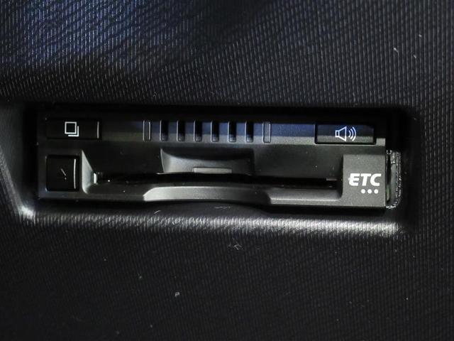 S ワンオーナー 衝突被害軽減システム メモリーナビ ナビ&TV バックカメラ ドラレコ スマートキー ETC ハイブリッド 盗難防止装置 ミュージックプレイヤー接続可 横滑り防止機能 展示・試乗車 CD(13枚目)