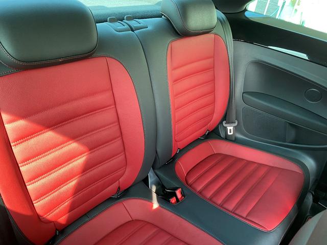フォルクスワーゲン ザ ビートル 16c rライン マイスター 内装赤黒レザー 中古車検索 くるまのニュース フォルクスワーゲン ザ ビートル 16c rライン マイスター 内装赤黒レザー 中古車検索 くるまのニュース