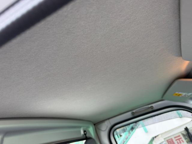 キャリイトラック KCエアコン・パワステ ラジオ(24枚目)