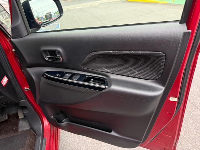 内装、外装とも奇麗を揃えておりますが、現車の確認していただきたいと思います。遠方の方には気になるところの画像を送りますので、安心して購入いただけると思います。