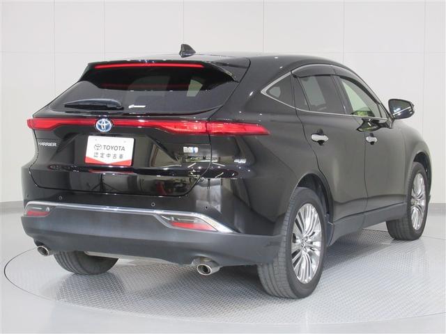 ハリアーハイブリッド Ｚ　レザーパッケージ　４ＷＤ　フルセグ　メモリーナビ　ミュージックプレイヤー接続可　バックカメラ　衝突被害軽減システム　ＥＴＣ　ドラレコ　ＬＥＤヘッドランプ　ワンオーナー（3枚目）