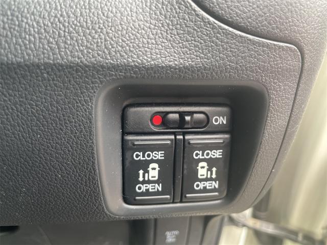 Ｎ－ＢＯＸ Ｇ・ターボＬパッケージ　両側パワースライドドア　ターボ車　衝突被害軽減ブレーキ　リヤシートテーブル　クルーズコントロール　オートエアコン　電動格納ミラー（12枚目）