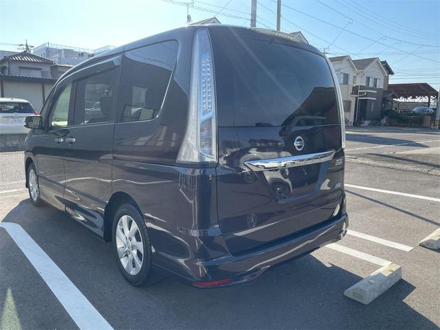 セレナ ハイウェイスター S-ハイブリッド 電動スライドドア シートバックテーブル スマートエントリー クルーズコントロール オートエアコン 電動格納ミラー 16インチアルミホイール(4枚目)