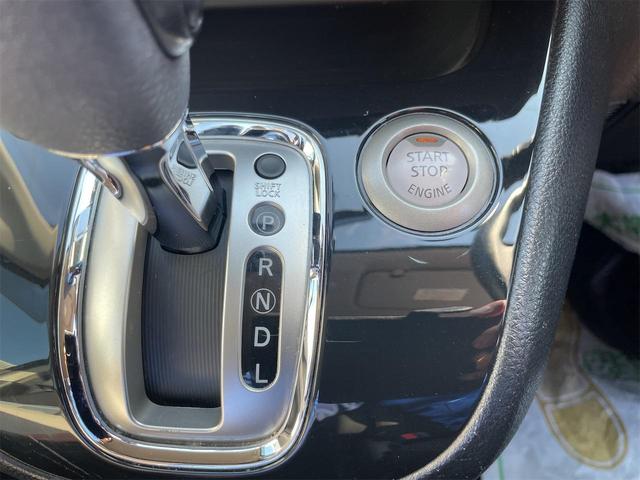 セレナ ハイウェイスター S-ハイブリッド 電動スライドドア シートバックテーブル スマートエントリー クルーズコントロール オートエアコン 電動格納ミラー 16インチアルミホイール(13枚目)